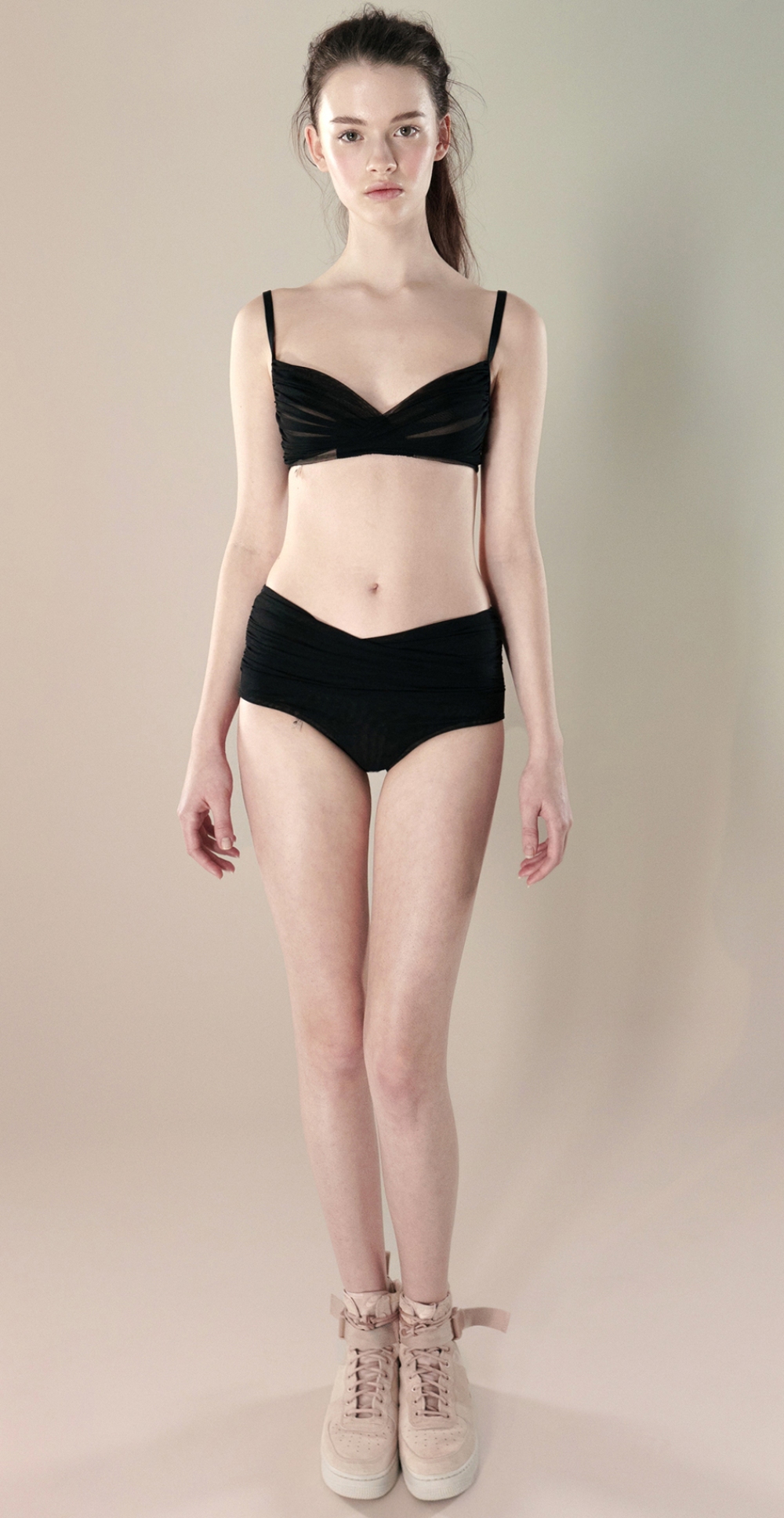 Grès Black Cache Ceour Panties#look1105crop.jpg
