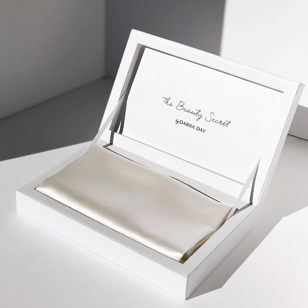 Silk Pillowcase#SilkPillowcase_box_white_web_Square.jpg