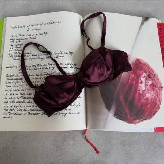 Athena Silk Bra Cherry Lacquer#